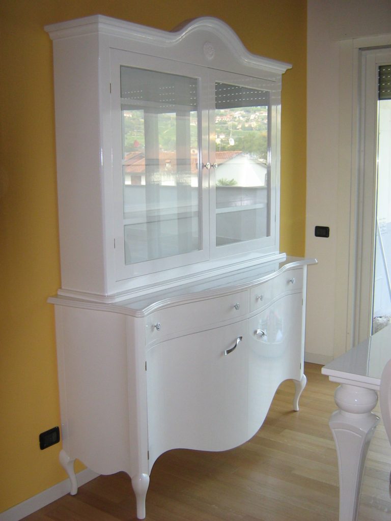 Art.401 Credenza con vetrina bianca Art Prestige Luxury Furniture