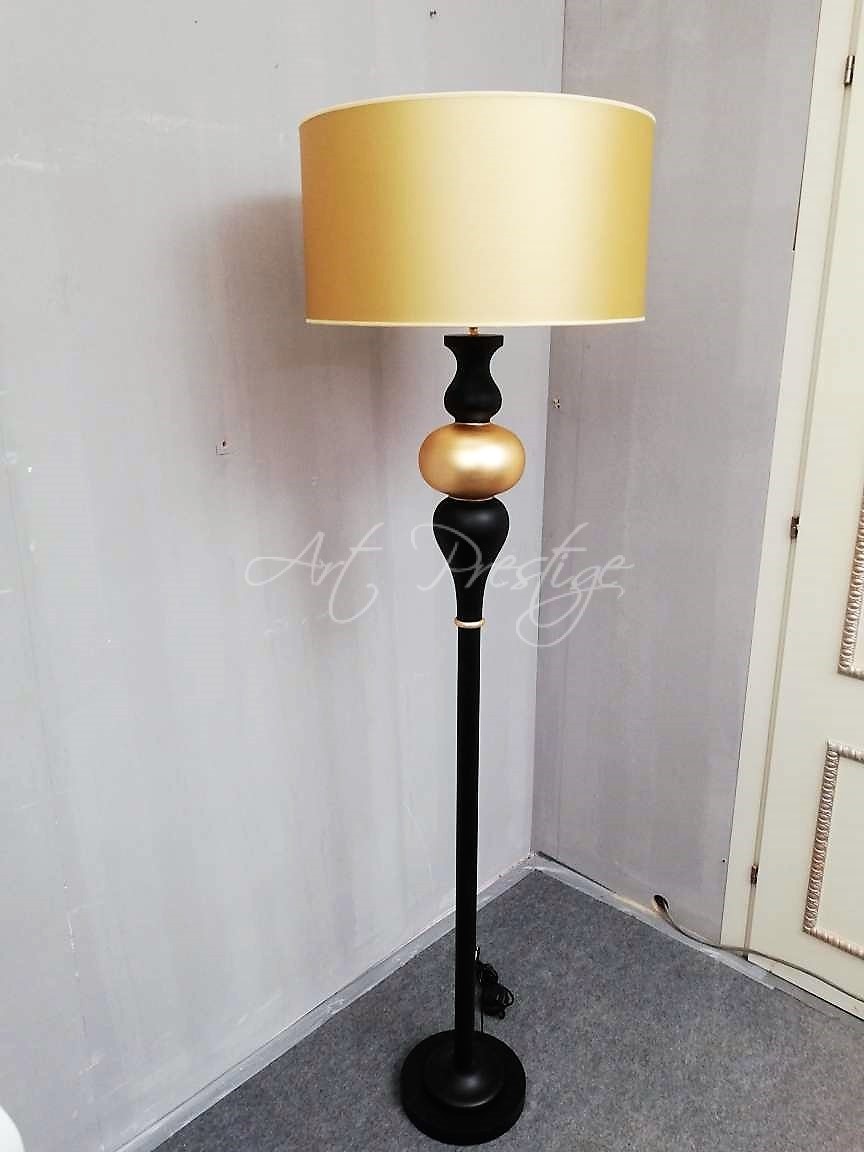 Lamp with black and gold leaf finish - Image 2