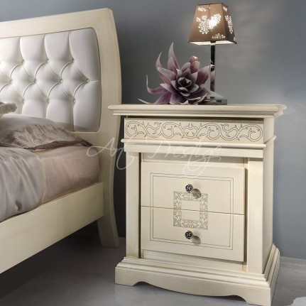 Art.223 Dresser 4 drawers with fret - Image 2